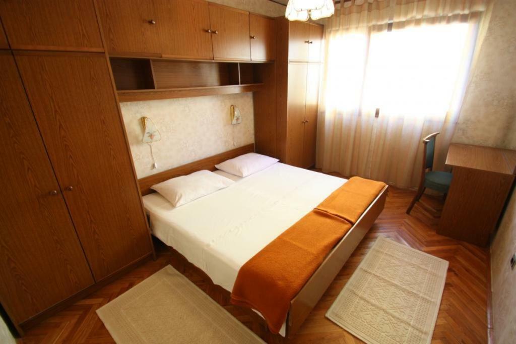 Apartment Gorana *